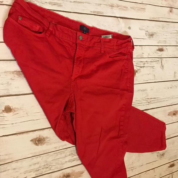 Petite Red Jeans - Picture 2 of 7